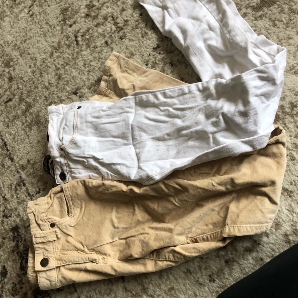 2 cute non ordinary jeans